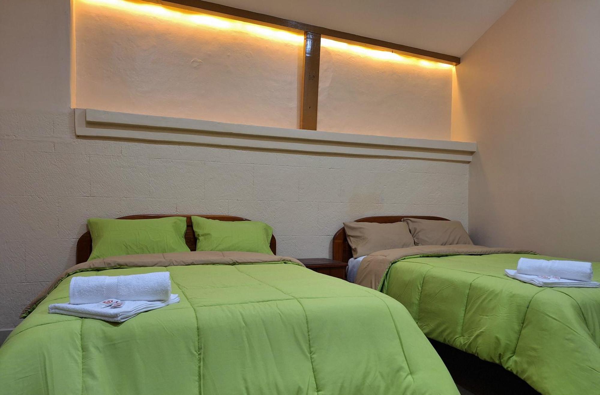 The Travel House Hotel Quito Buitenkant foto