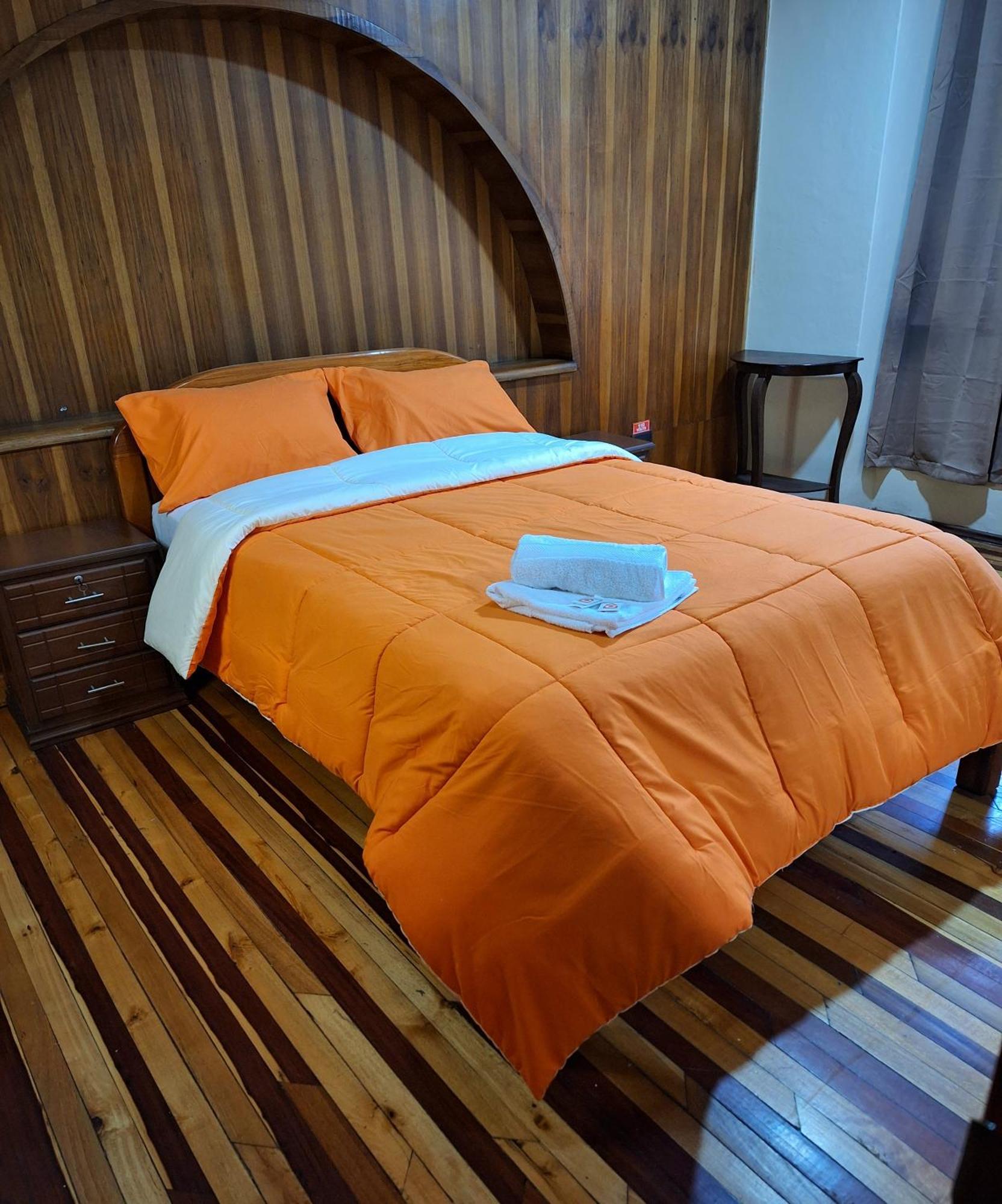 The Travel House Hotel Quito Buitenkant foto