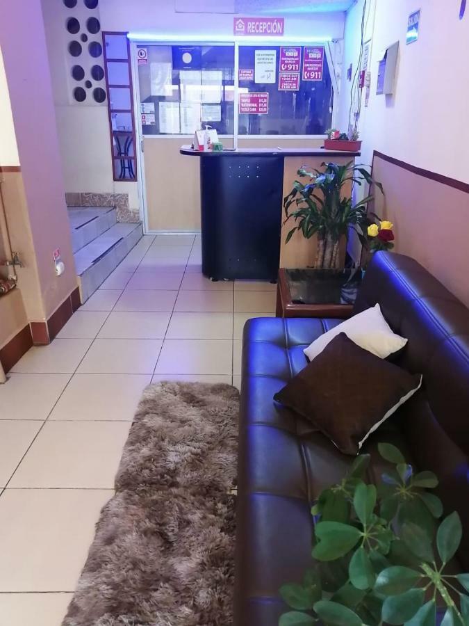 The Travel House Hotel Quito Buitenkant foto
